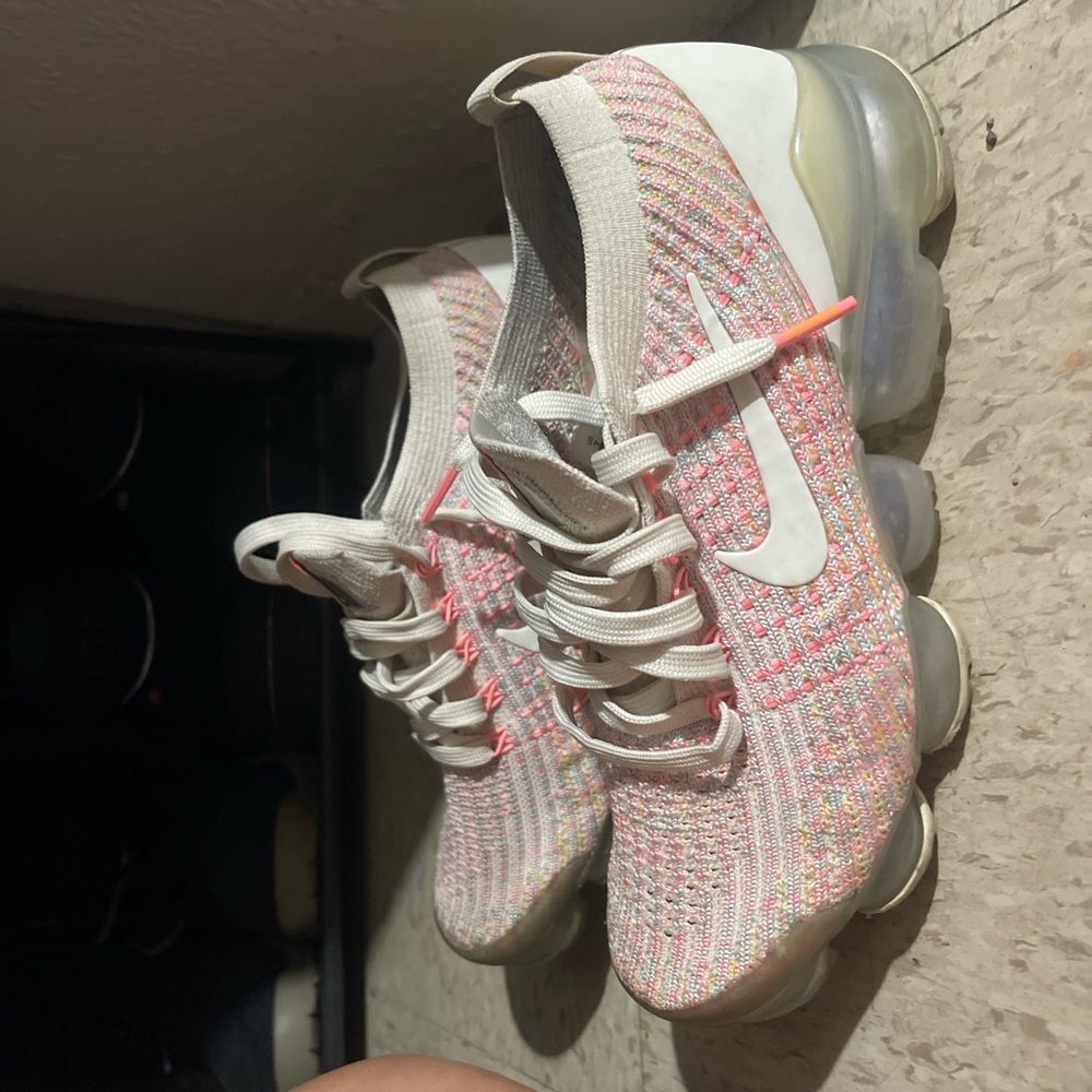 Nike Women's Multicolor Knit Sneakers